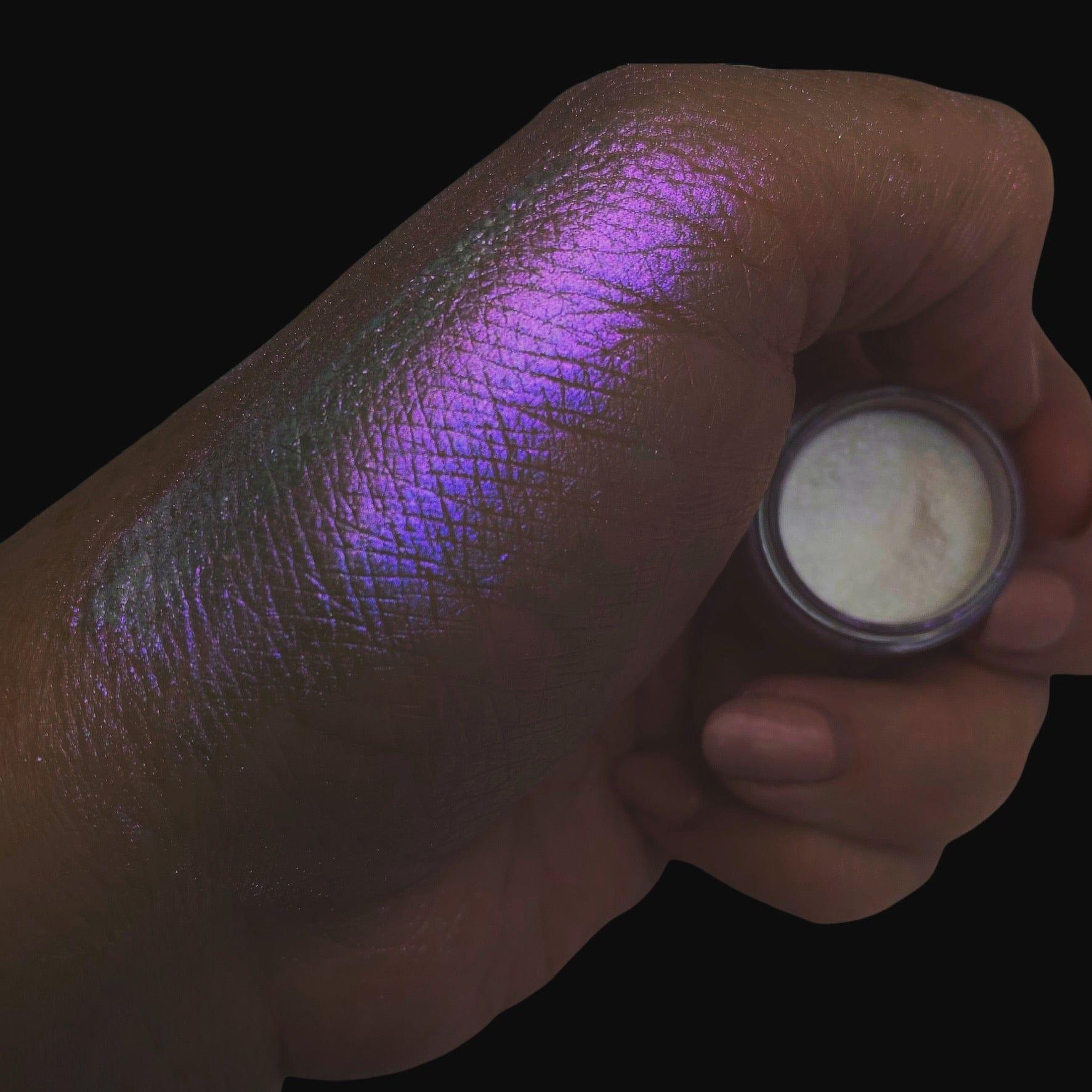 Mesmerise Opal Multichrome Pigment - Pro GLITZ